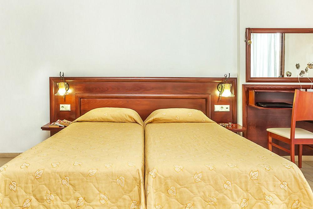 Nereides Hotel 卡尼奥提 外观 照片